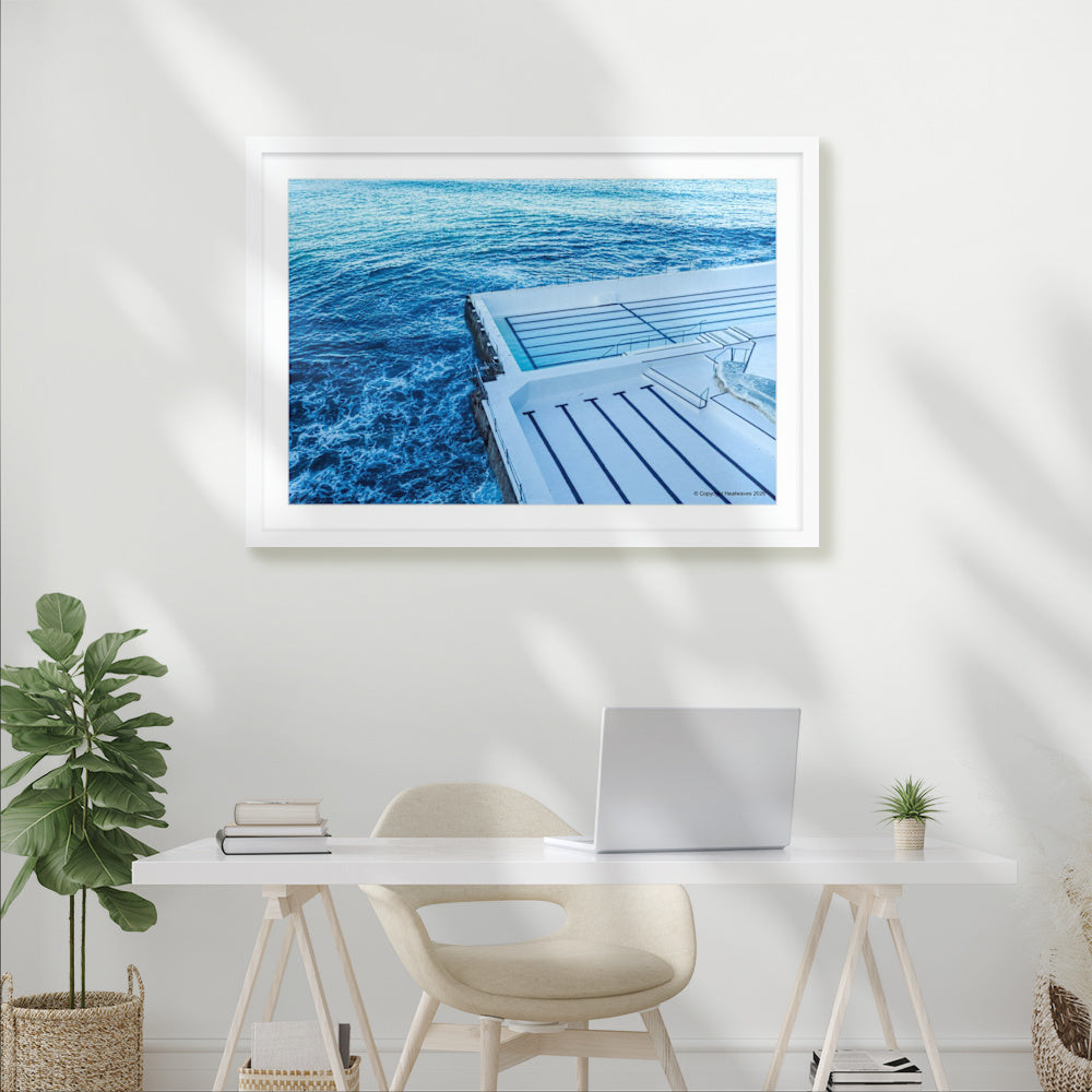 Icebergs Blue
